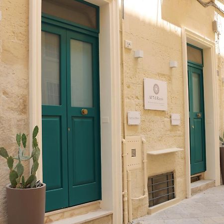 All'1 Di Rajno' Relaxing Aparthotel Λέτσε Εξωτερικό φωτογραφία